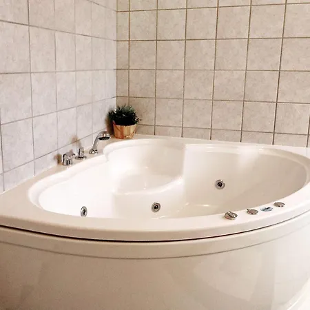 8 Person In Prázdninový dům